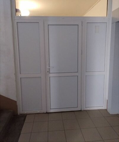 квартира мкр 5-й жилой район Заозёрный, 18к 3 фото