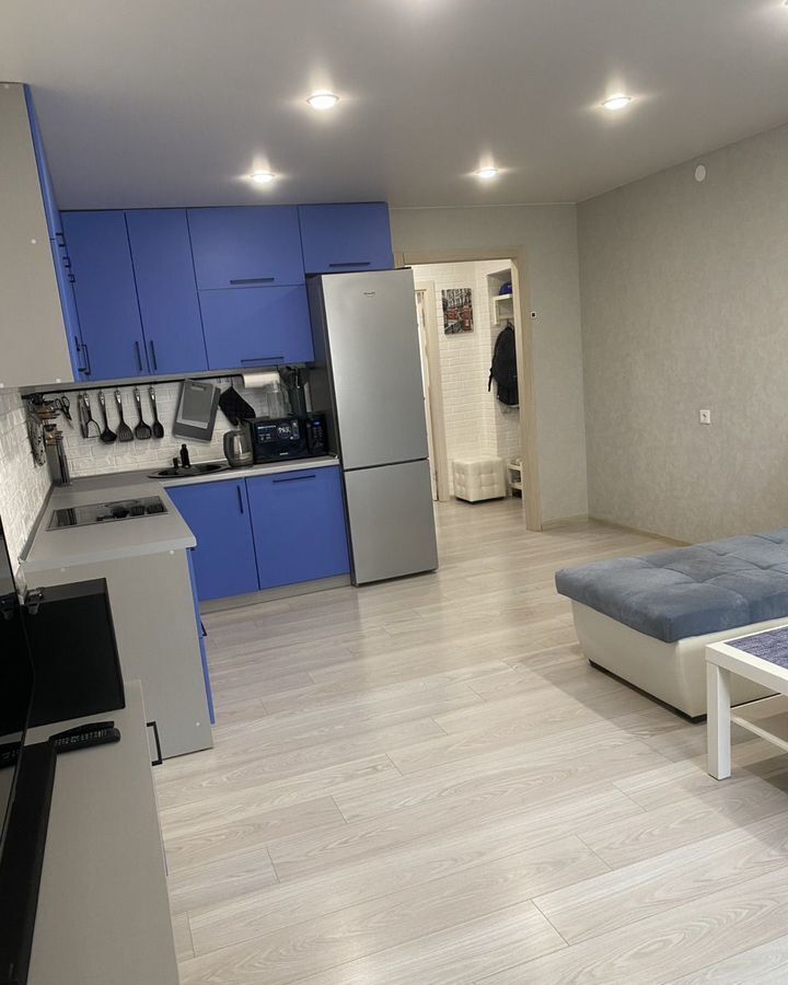 квартира г Череповец р-н Зашекснинский пр-кт Октябрьский 78а фото 1