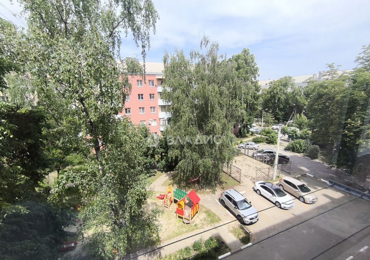 квартира г Белгород Восточный пр-кт Славы 7б фото 6