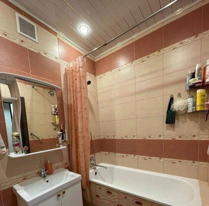 квартира г Омск р-н Кировский ул Перелета 32 фото 8
