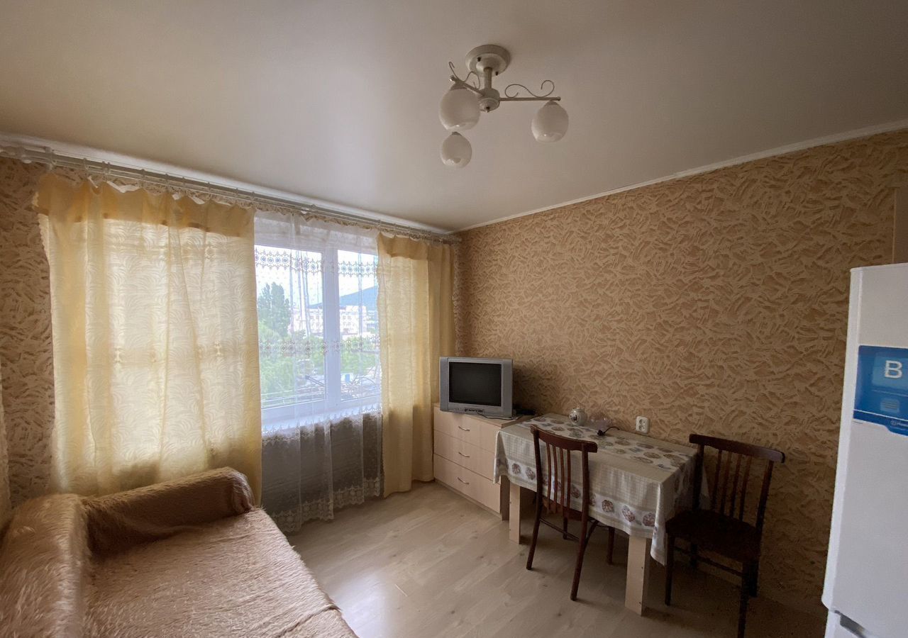 квартира г Пятигорск ул Адмиральского 8к/2 фото 2