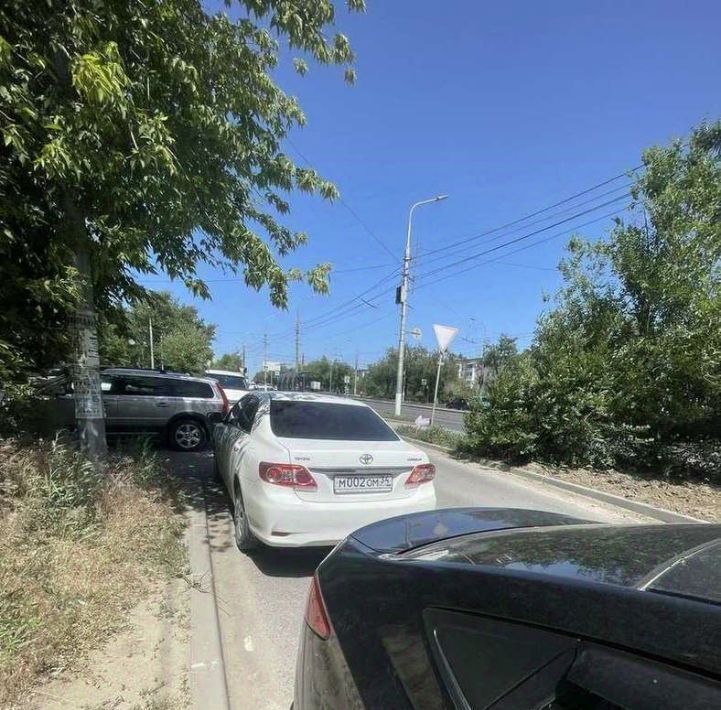 торговое помещение г Волгоград р-н Кировский ул 64-й Армии 115 фото 12