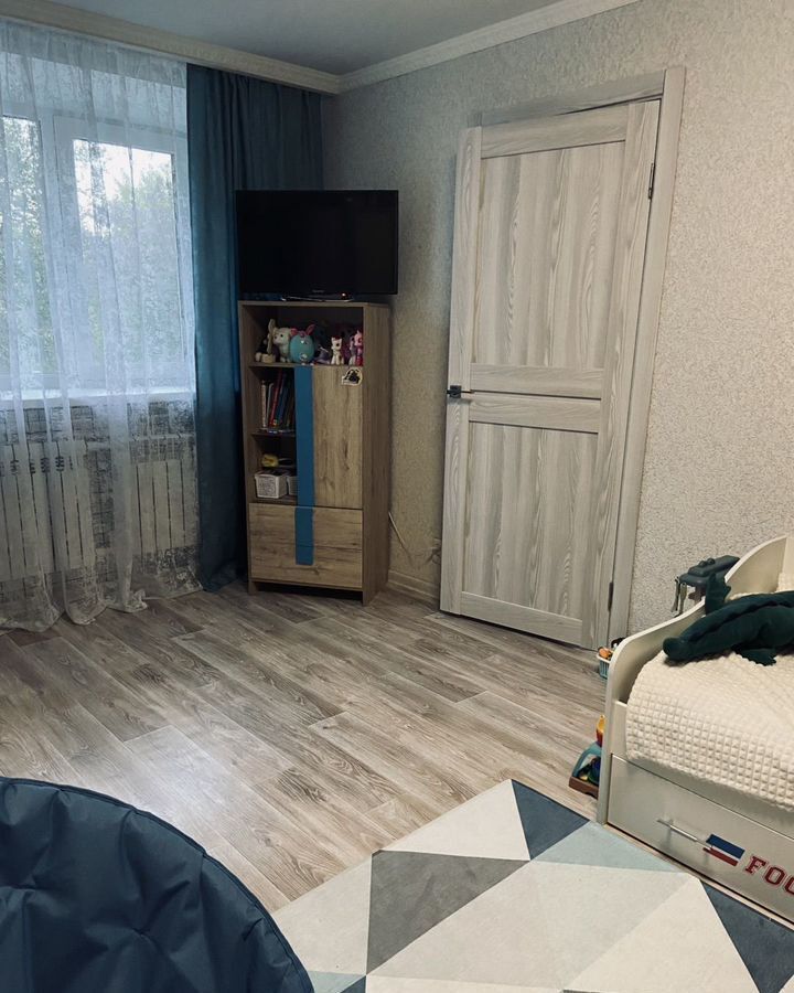 квартира г Кировград ул 40 лет Октября 3 Кировградский г. о. фото 10