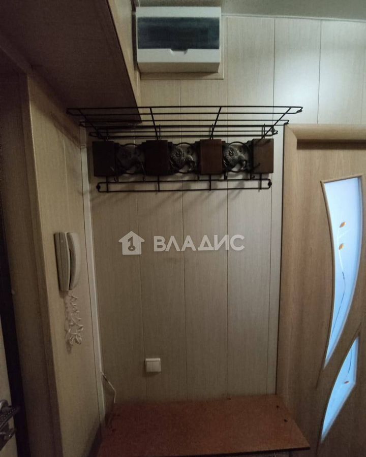 квартира г Волгоград р-н Дзержинский район Семь Ветров ул им. Константина Симонова 38 фото 8