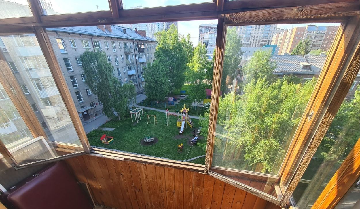 квартира г Новосибирск р-н Центральный Маршала Покрышкина ул Гоголя 25 фото 7