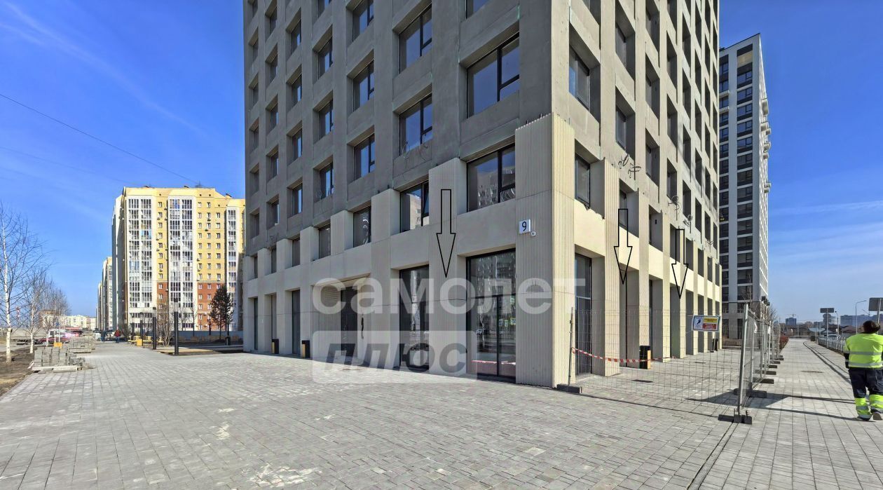 свободного назначения г Омск р-н Кировский ул. Б. Г. Шаронова, 9 фото 2