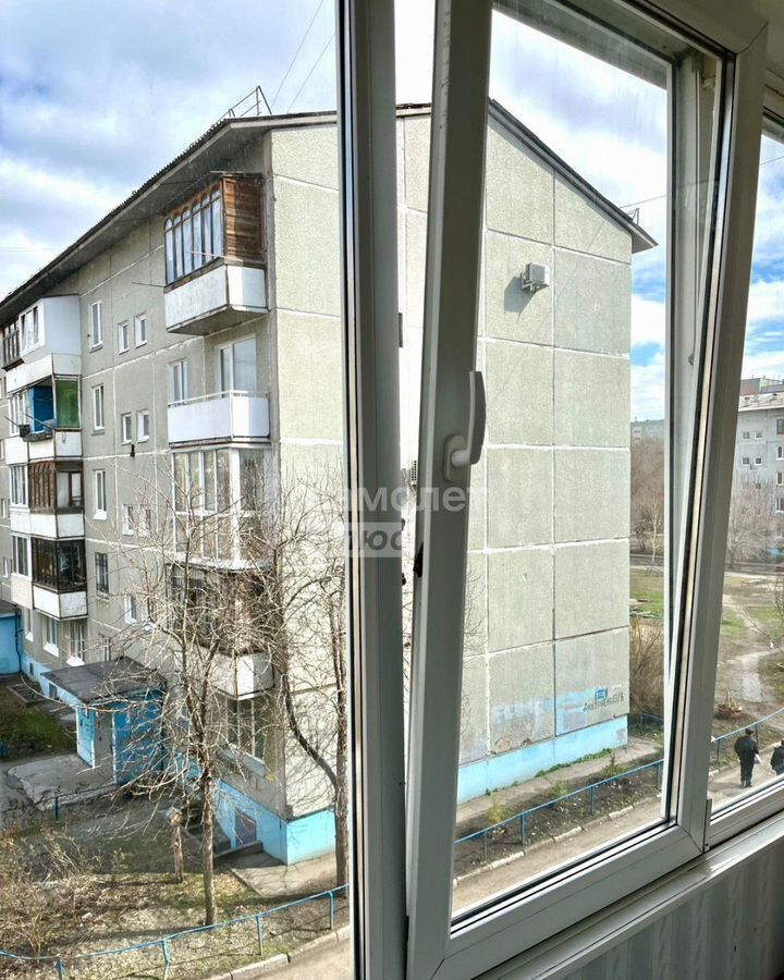 квартира г Омск р-н Кировский ул Дмитриева 13/8 фото 14