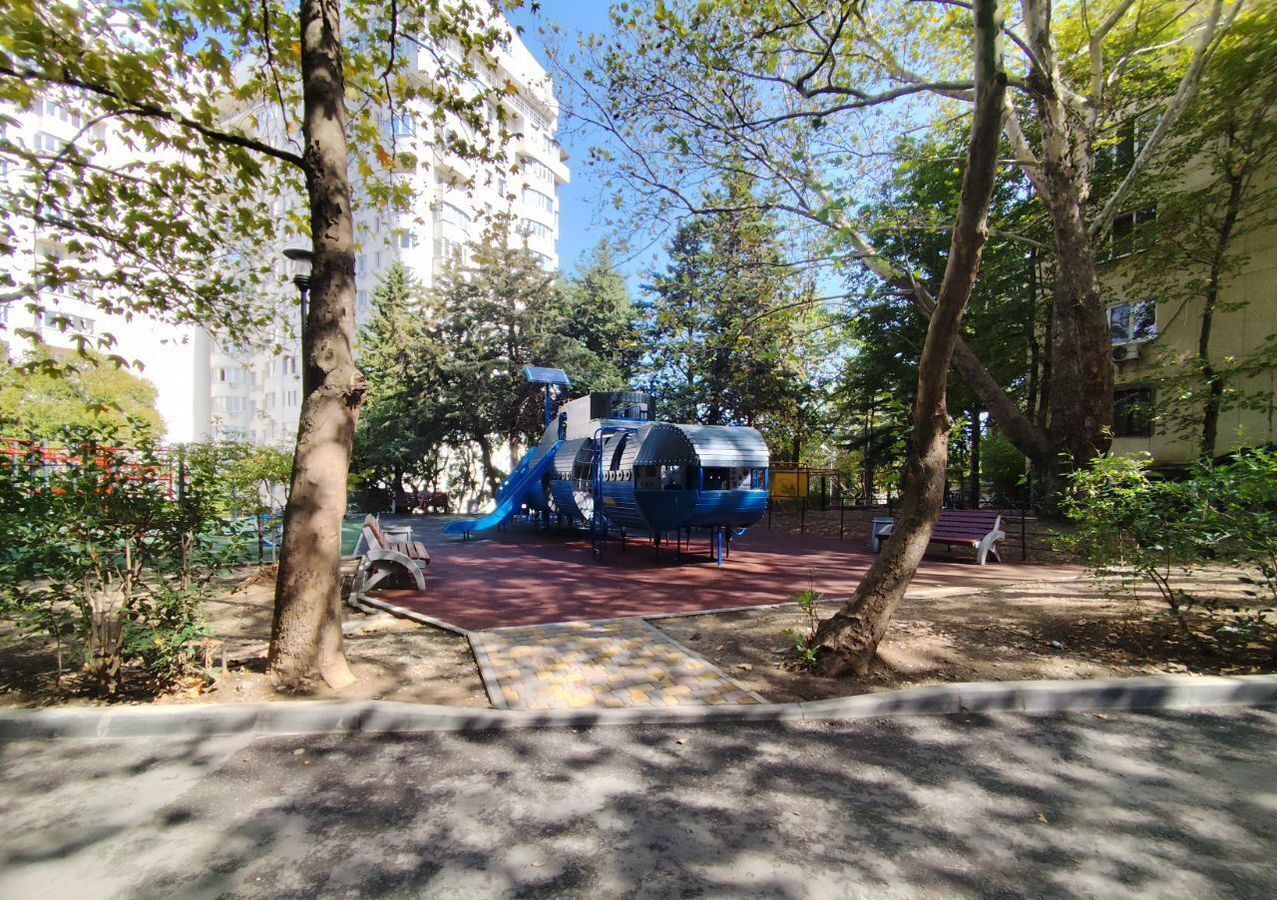 квартира г Алушта ул Октябрьская 43 фото 13