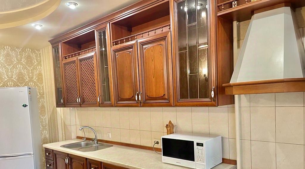 квартира г Волгоград р-н Дзержинский ул Космонавтов 19 фото 4