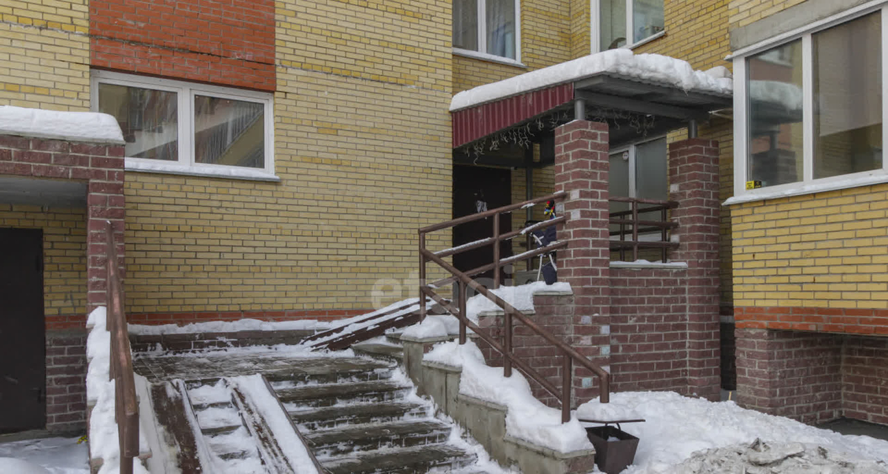 квартира г Омск ул Звездная 12 фото 18