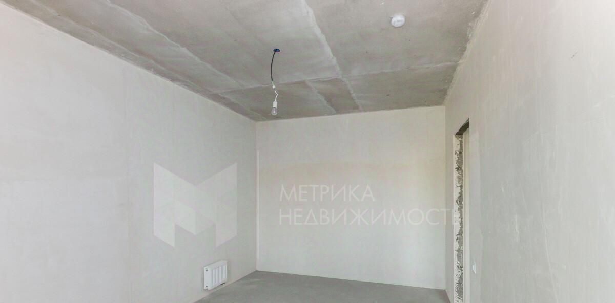 квартира г Тюмень р-н Центральный ул Братьев Бондаревых 1 фото 8