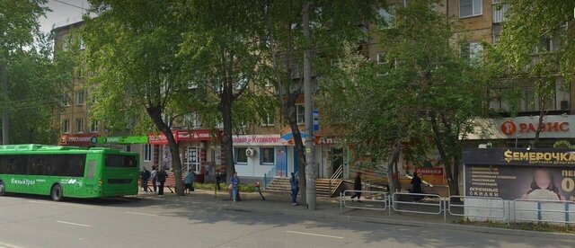 р-н Металлургический ул Сталеваров 26 фото