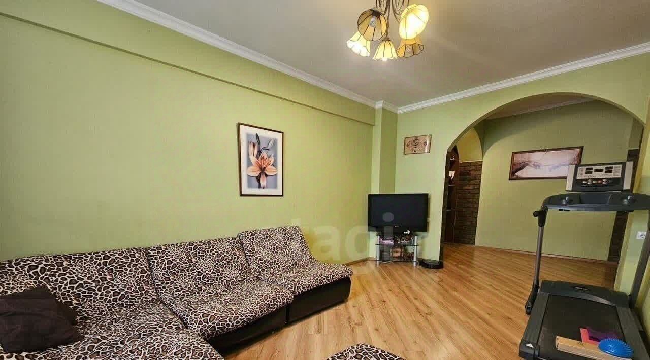 квартира г Новочеркасск пр-кт Платовский 62а фото 1