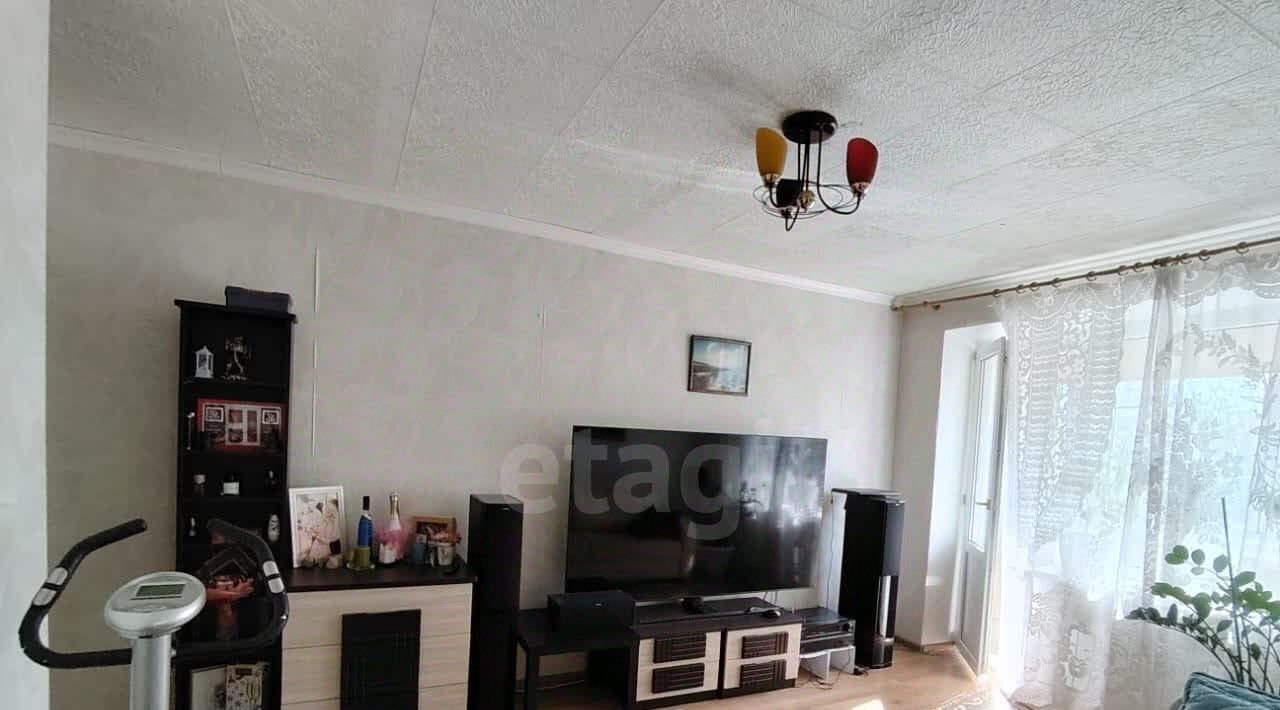 квартира г Новочеркасск Октябрьский ул Калинина 41 фото 1