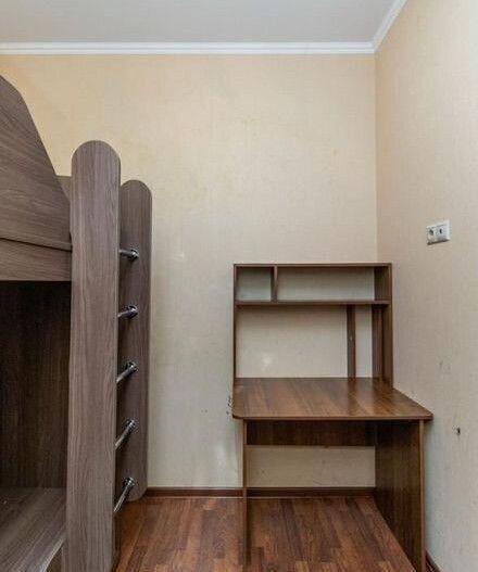 квартира г Сургут р-н Северный жилой ул Крылова 32 Сургут, Тюменская обл. фото 1