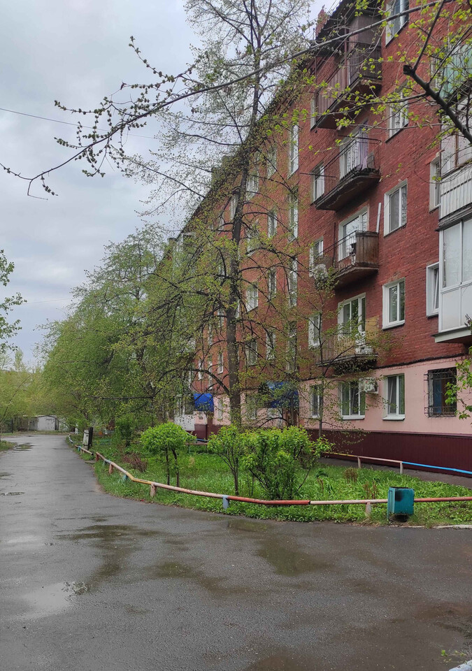 квартира г Омск п Чкаловский пр-кт Космический 25 м-н фото 25