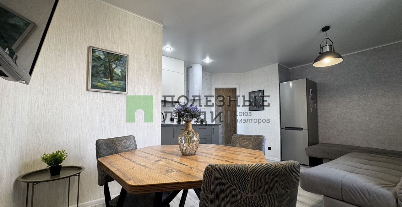 квартира г Саратов р-н Октябрьский ул им Симбирцева В.Н. 40 фото 3