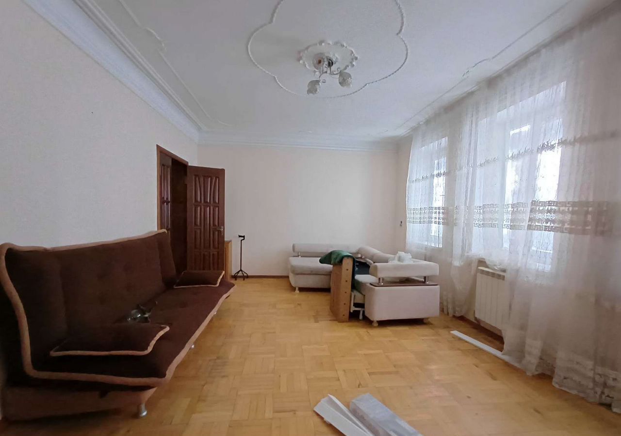 дом г Нальчик Колонка ул Иллазарова И.И. фото 3