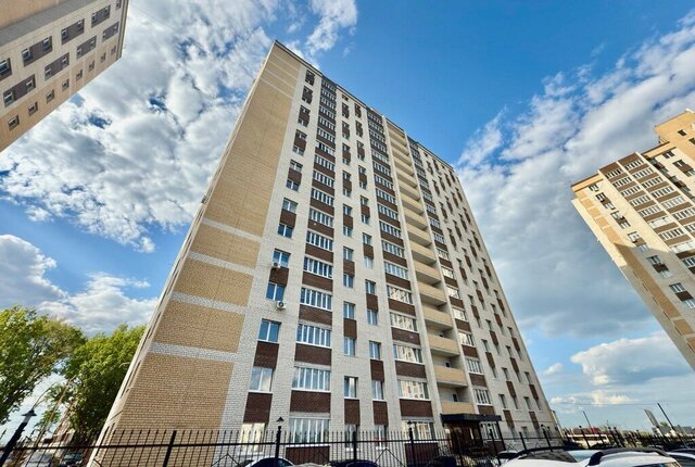 д Крутые Выселки микрорайон Слобода улица Ю. А. Жоголева, 3 фото
