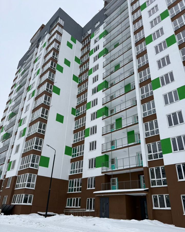 квартира г Саратов р-н Ленинский ул Лунная 25б фото 1
