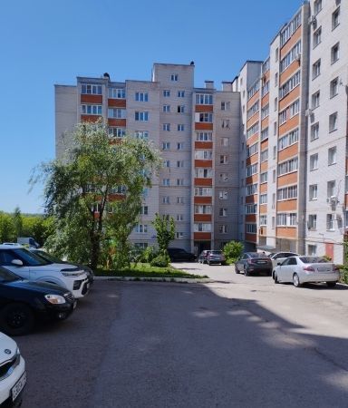 квартира г Калуга р-н Московский ул Азаровская 34 фото 1