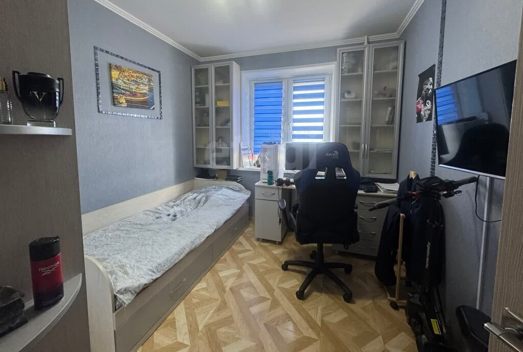 квартира г Тобольск мкр 7а 23а фото 15