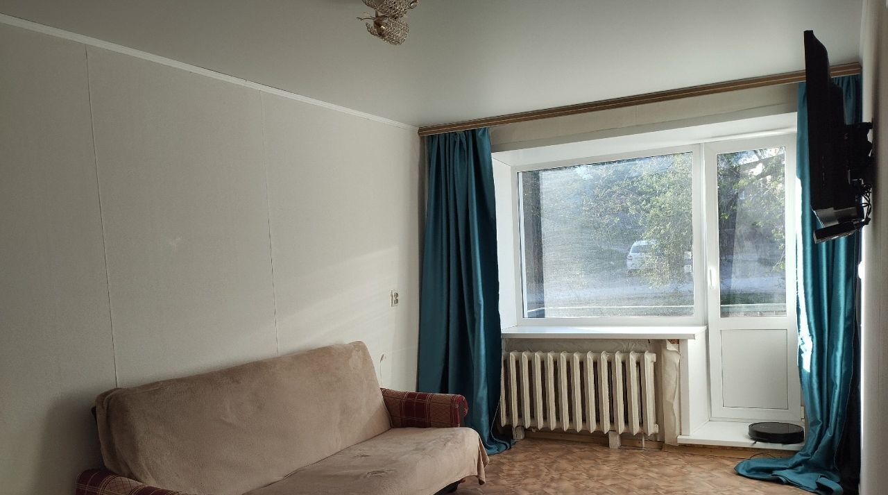 квартира г Бугуруслан ул Коммунистическая 24 фото 1