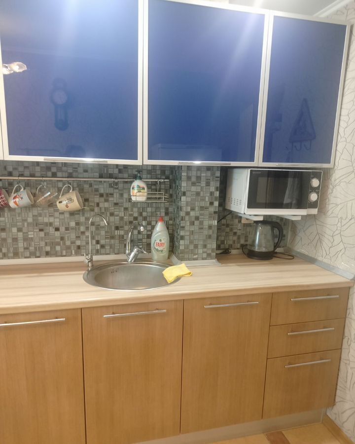 квартира г Саратов р-н Октябрьский ул Бахметьевская 12/16 фото 2