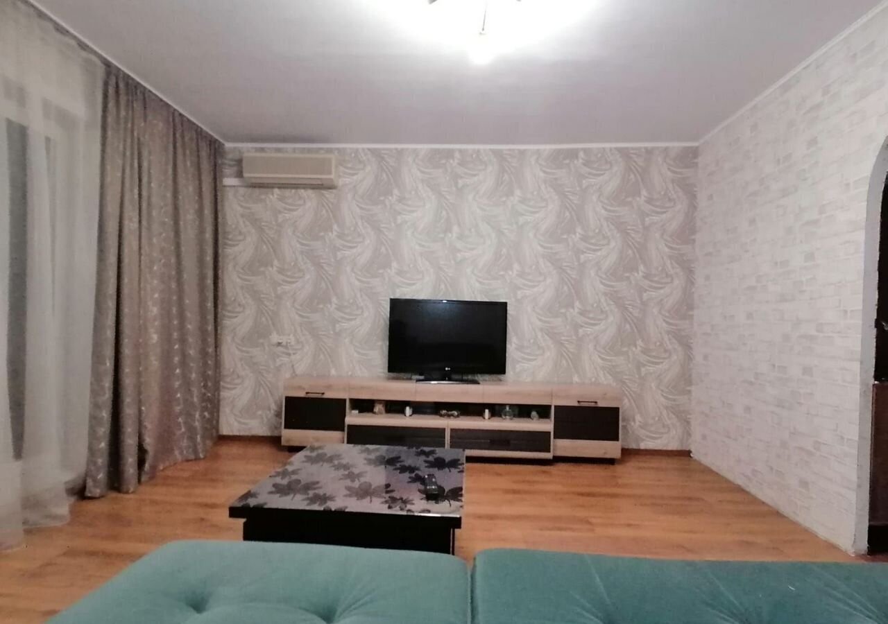 квартира г Новокузнецк р-н Центральный ул Тольятти 66 фото 1