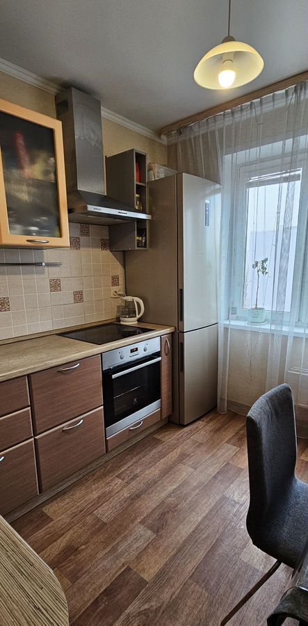 квартира г Тольятти р-н Автозаводский 15-й квартал б-р Космонавтов 13 фото 2