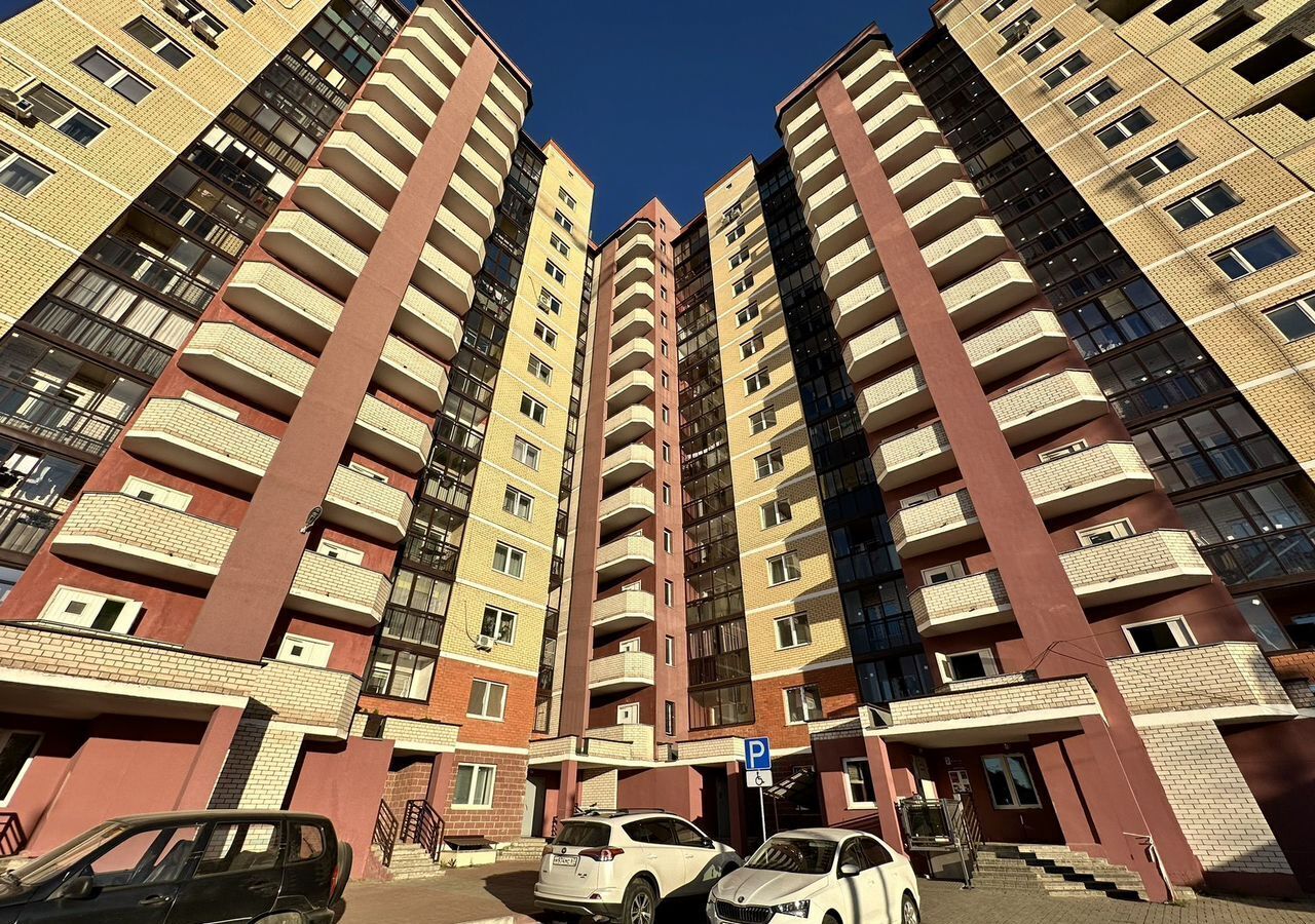 квартира г Смоленск р-н Промышленный ул Крупской 60/2 ЖК «Академия» фото 2