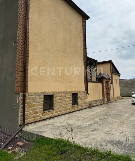 дом г Махачкала микрорайон Караман-7 улица Агамедова, 7 фото 3