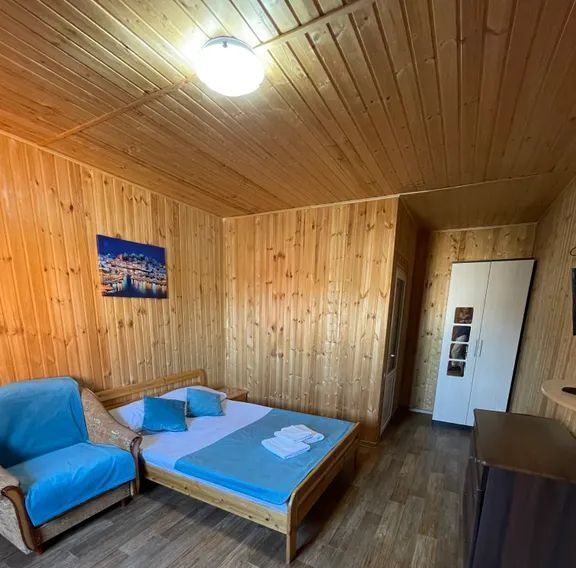 комната г Геленджик ул Розы Люксембург 45 Центр фото 1