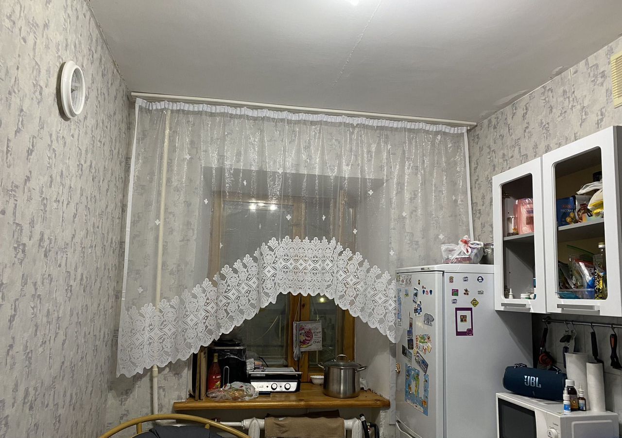 квартира г Салехард ул Чубынина 12 фото 6