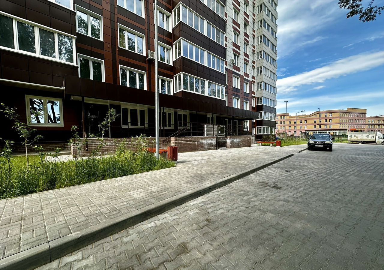 квартира г Смоленск р-н Промышленный ул Александра Степанова 12 фото 2