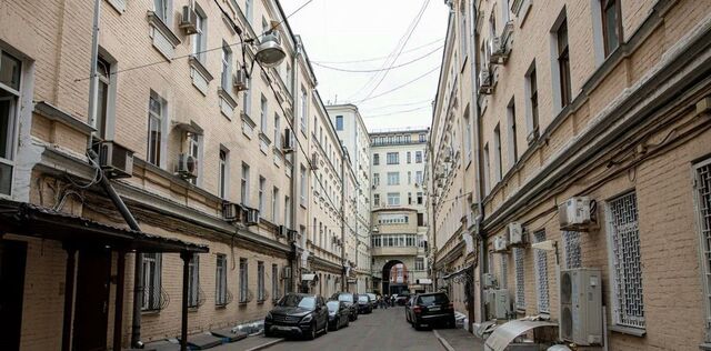 метро Чеховская ул Петровка 17с/2 фото
