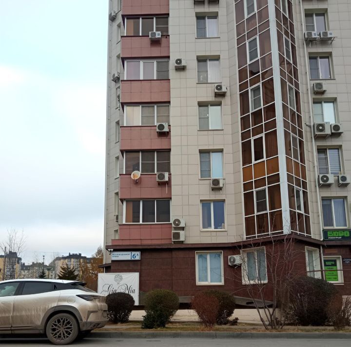 квартира г Волгоград р-н Дзержинский ул 8-й Воздушной Армии 6а фото 3