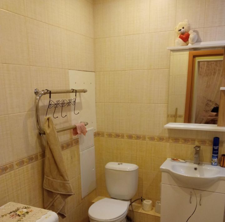 квартира г Волгоград р-н Дзержинский ул 8-й Воздушной Армии 6а фото 16