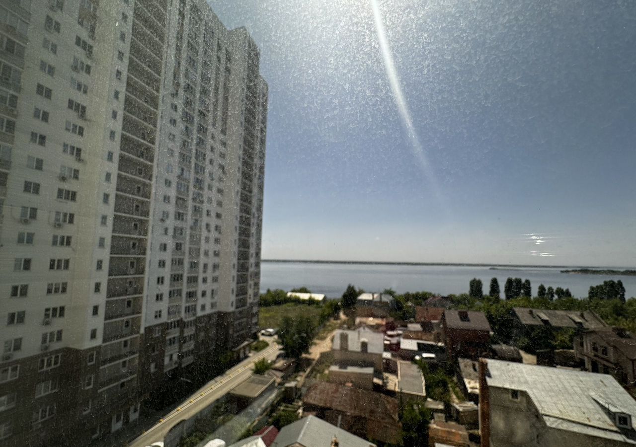 квартира г Саратов р-н Октябрьский проезд 4-й Волжский 20 фото 7