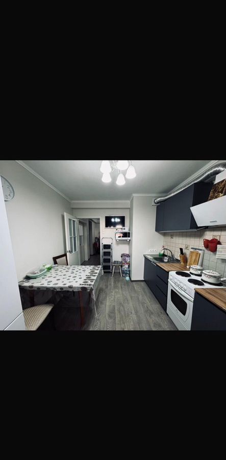 квартира г Салехард ул Гаврюшина 15 фото 5