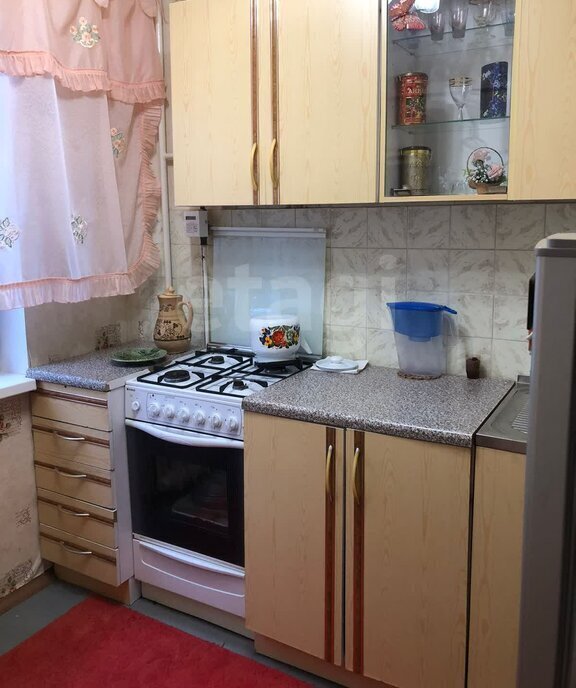 квартира г Омск Парковый микрорайон ул Фугенфирова 13 фото 1