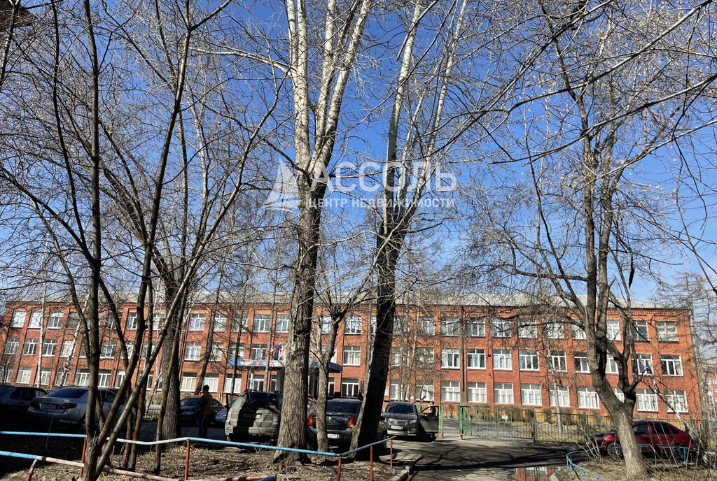 квартира г Омск ул Петра Осминина 14 фото 7