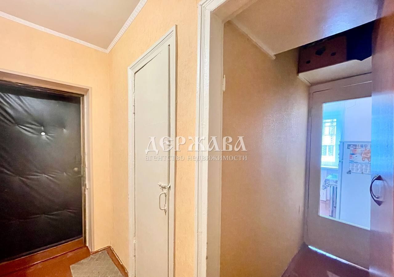 квартира г Старый Оскол ул Октябрьская 23 фото 5