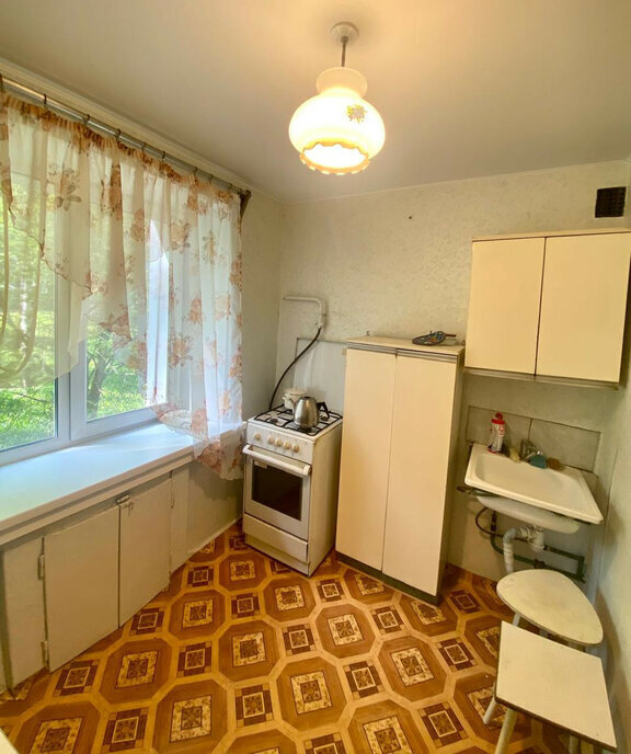 квартира г Кирово-Чепецк ул Ленина 66к/3 фото 9