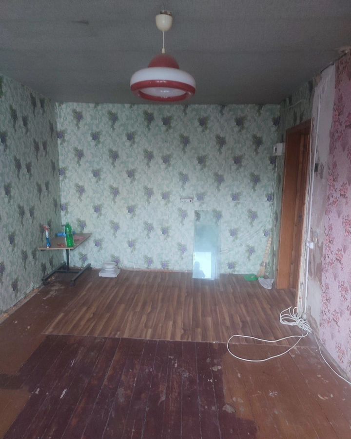 комната г Великие Луки пр-кт Октябрьский 120/1 фото 5