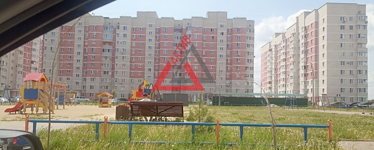 квартира г Каменск-Уральский Красногорский ул Героев Отечества 11 фото 1