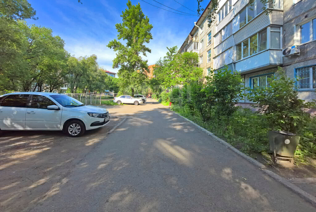квартира г Омск ул 75 Гвардейской бригады 20а фото 18