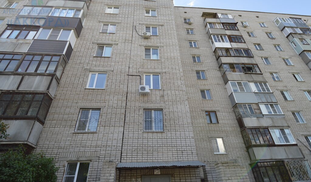 квартира г Барнаул р-н Индустриальный ул Бабуркина 11 фото 2
