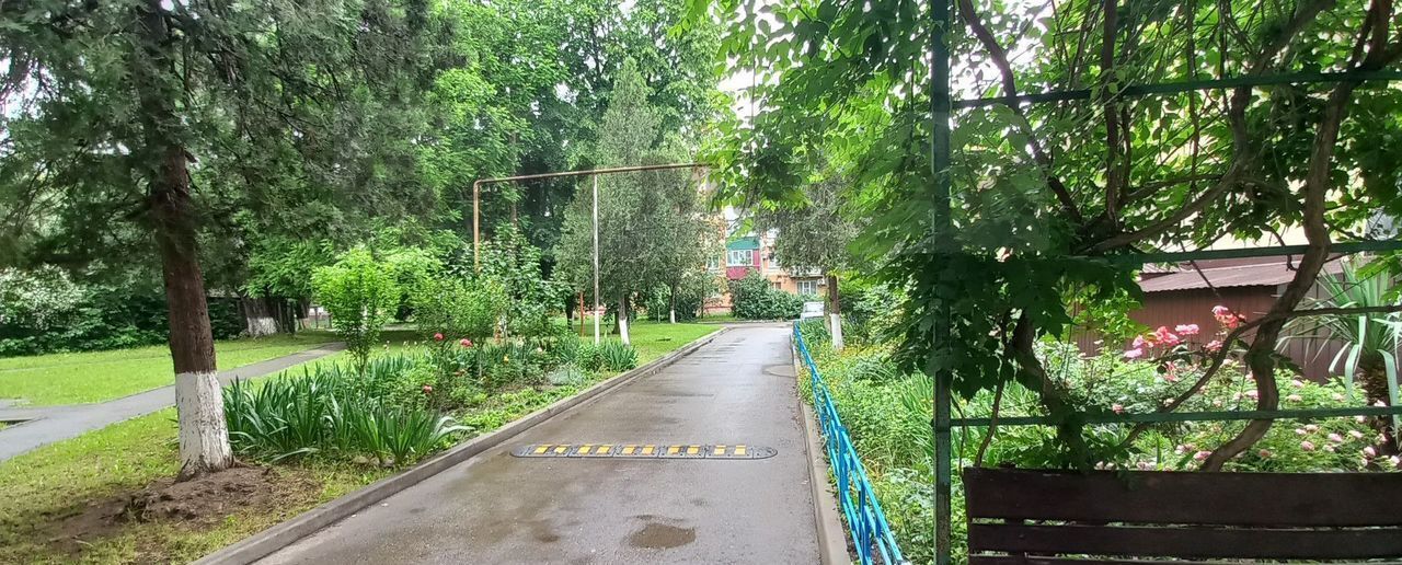 квартира г Майкоп ул Димитрова 13 фото 12