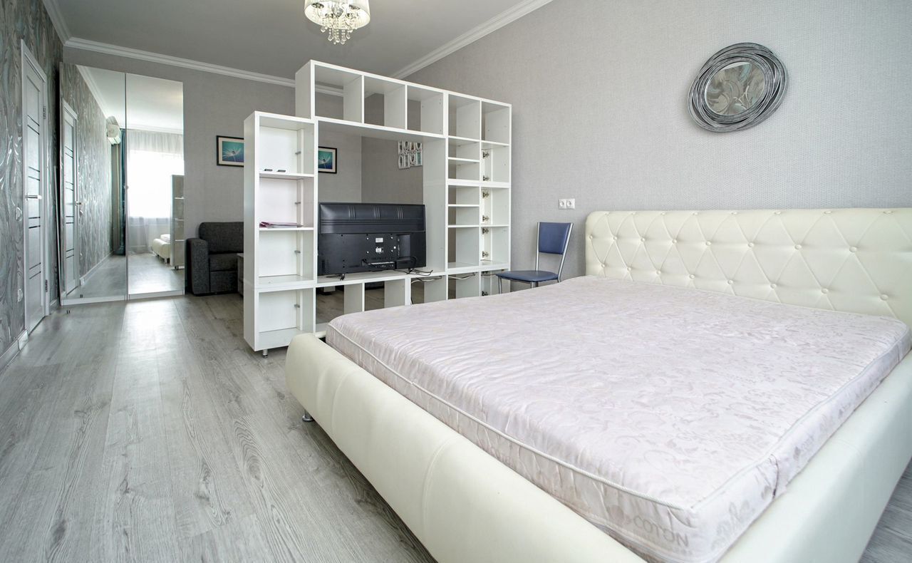 квартира г Краснодар р-н Прикубанский ул им. Александра Покрышкина 2/1 фото 5